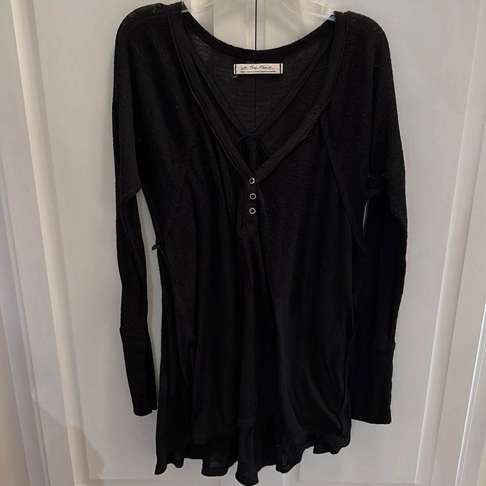 We The Free Black Citrine High Low Waffle Knit Henley Tunic Top Size Small